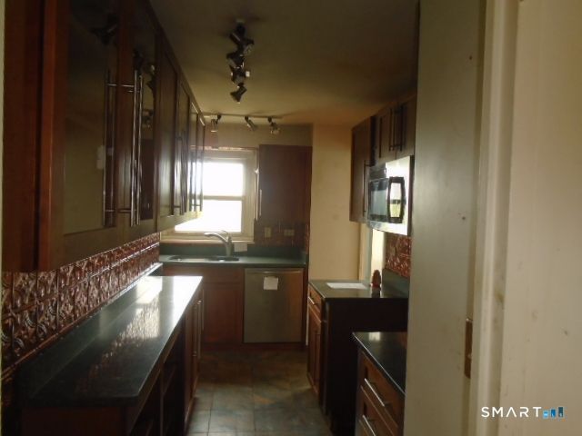 31 Woodland Street 9L, Hartford, CT 06105