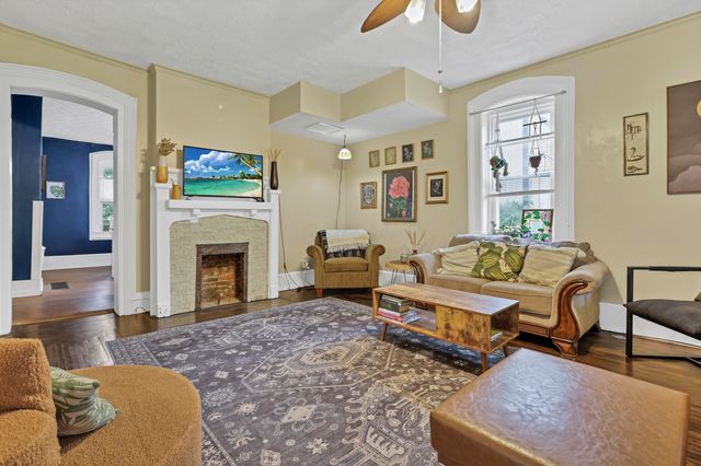 1904 Cedar Hill Road, Lancaster, OH 43130
