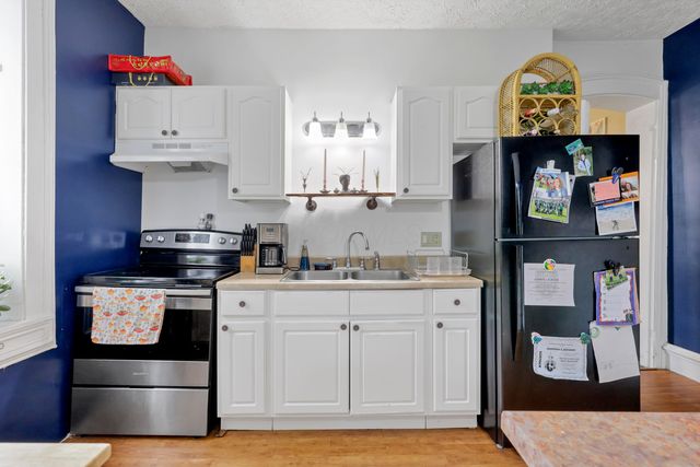 1904 Cedar Hill Road, Lancaster, OH 43130
