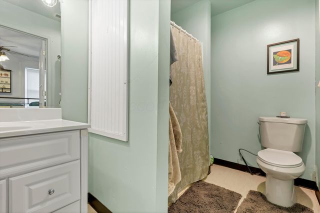 1904 Cedar Hill Road, Lancaster, OH 43130