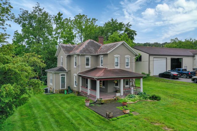 1904 Cedar Hill Road, Lancaster, OH 43130