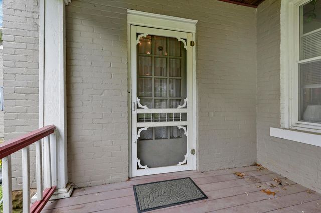 1904 Cedar Hill Road, Lancaster, OH 43130