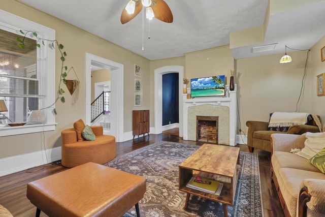 1904 Cedar Hill Road, Lancaster, OH 43130