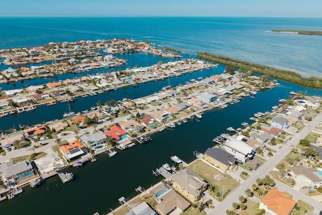 5440 LEEWARD LANE, New Port Richey, FL 34652