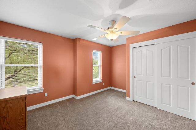 101 Pioneer TRL, Dripping Springs, TX 78620