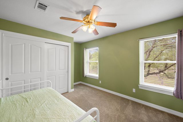 101 Pioneer TRL, Dripping Springs, TX 78620
