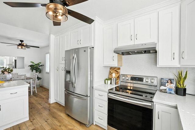 2102 2102 Galveston Ave B, San Jose, CA 95122