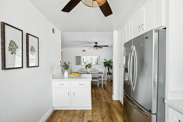 2102 2102 Galveston Ave B, San Jose, CA 95122