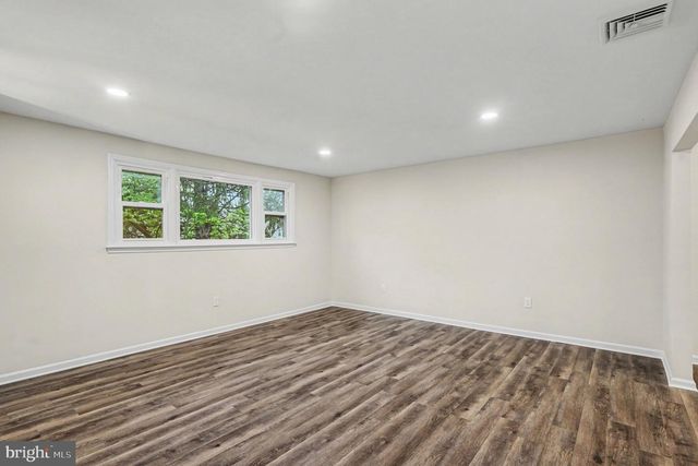 208 W 3RD ST, Red Hill, PA 18076