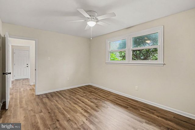 208 W 3RD ST, Red Hill, PA 18076