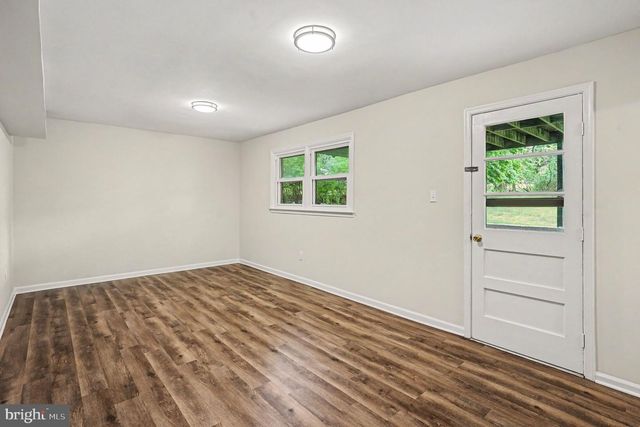 208 W 3RD ST, Red Hill, PA 18076