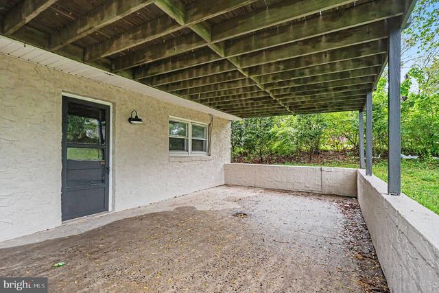 208 W 3RD ST, Red Hill, PA 18076