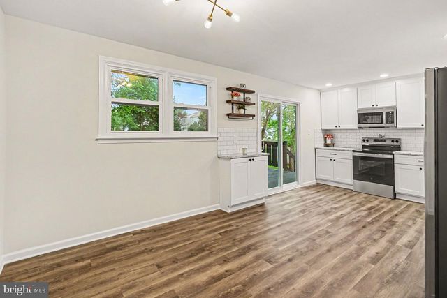 208 W 3RD ST, Red Hill, PA 18076