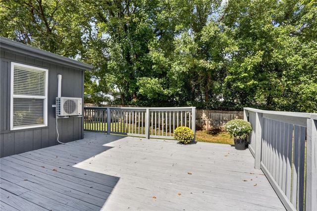 2008 E 59th Terrace, Kansas City, MO 64130