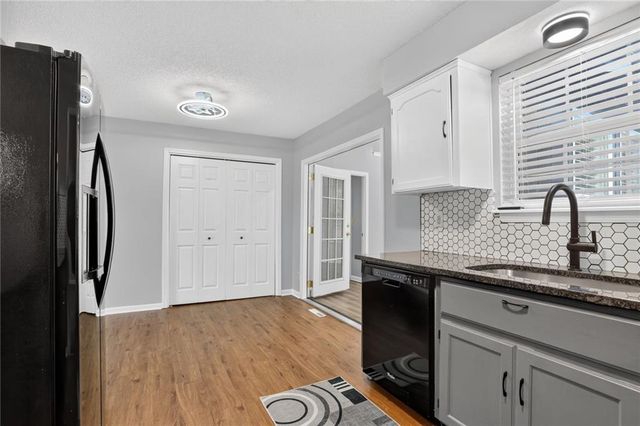 2008 E 59th Terrace, Kansas City, MO 64130