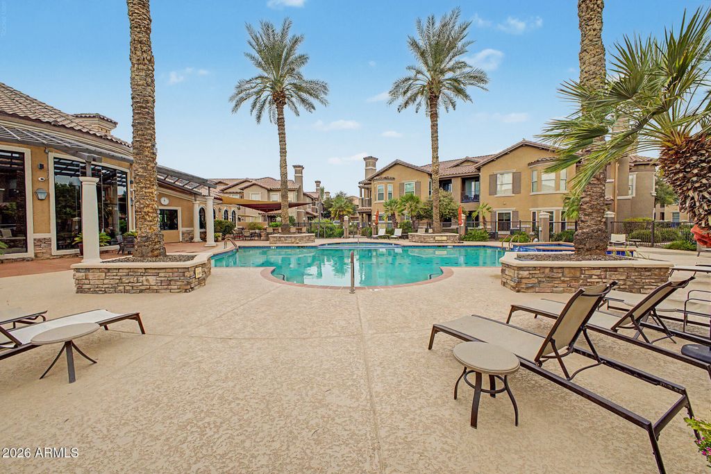 14250 W WIGWAM Boulevard 2823, Litchfield Park, AZ 85340 — photo 2