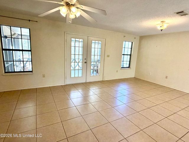 2200 Summerlin Bayou Road, Vancleave, MS 39565