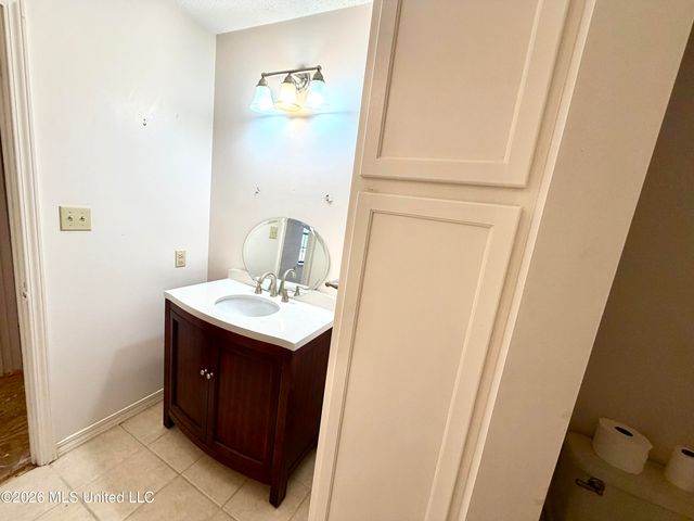 2200 Summerlin Bayou Road, Vancleave, MS 39565