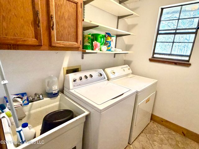 2200 Summerlin Bayou Road, Vancleave, MS 39565