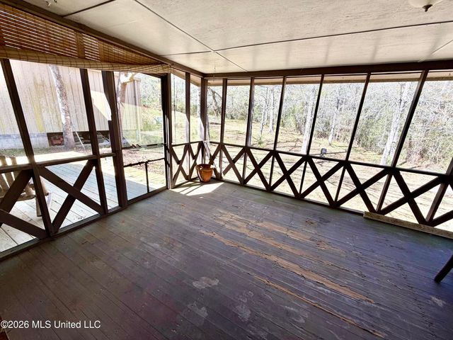 2200 Summerlin Bayou Road, Vancleave, MS 39565