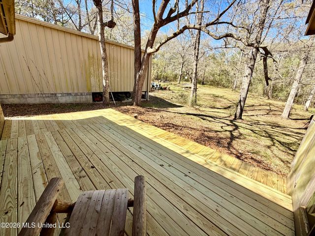 2200 Summerlin Bayou Road, Vancleave, MS 39565