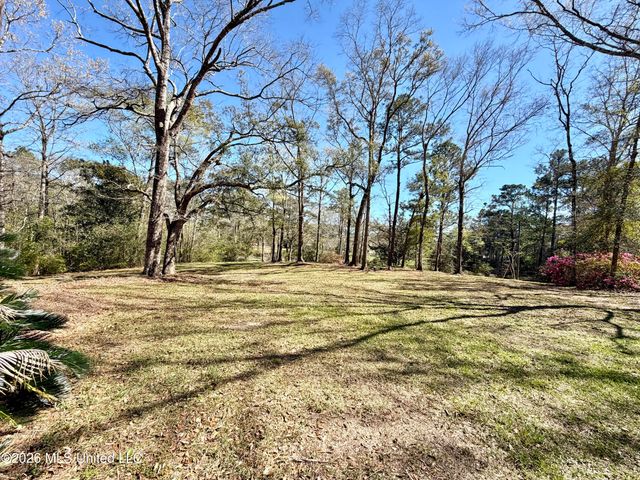 2200 Summerlin Bayou Road, Vancleave, MS 39565