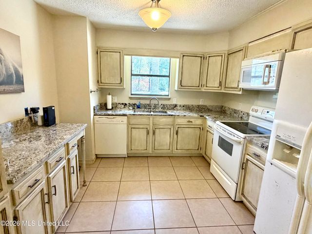 2200 Summerlin Bayou Road, Vancleave, MS 39565