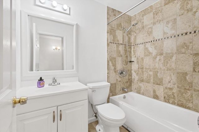 8158 BOCA GRANDE AVENUE, North Port, FL 34287