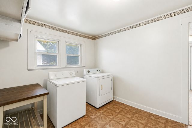 851 S Pershing Avenue, Indianapolis, IN 46221