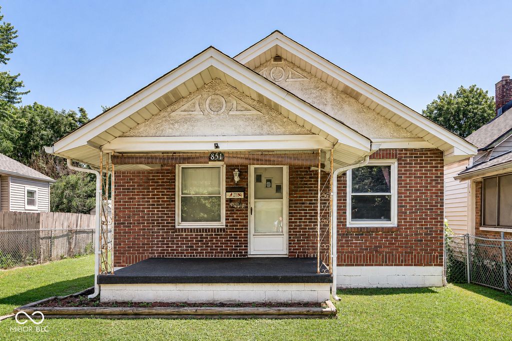 851 S Pershing Avenue, Indianapolis, IN 46221
