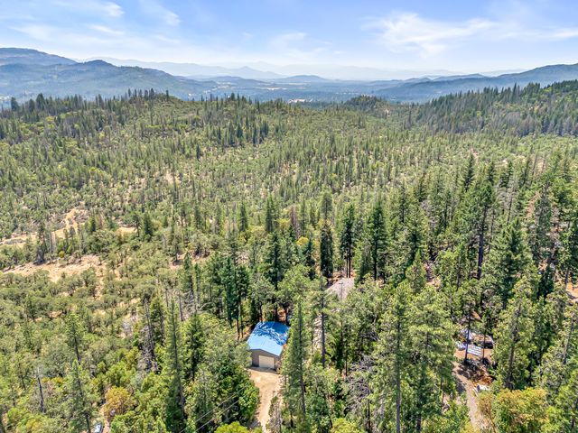 235 Citadel Road, Trail, OR 97541