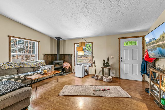 235 Citadel Road, Trail, OR 97541