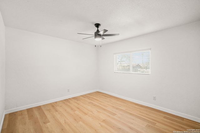 3325 Cliffside, Schertz, TX 78108