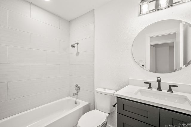 3325 Cliffside, Schertz, TX 78108