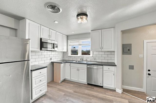 2606 Jones Ave, Pueblo, CO 81004