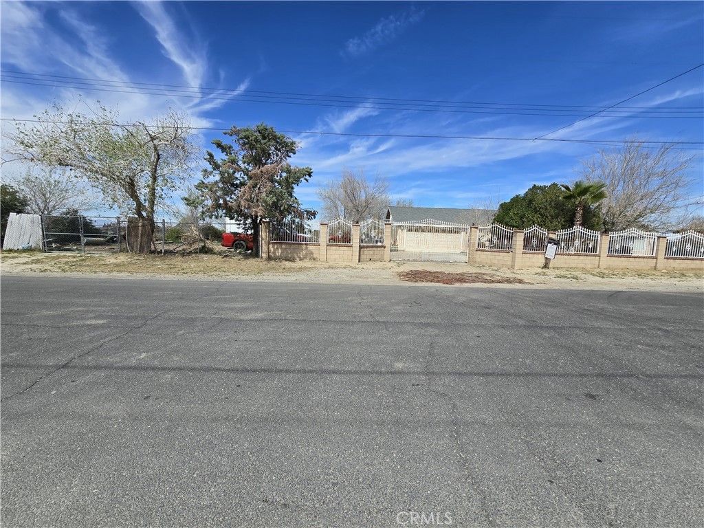 9249 E Avenue R10, Littlerock, CA 93543