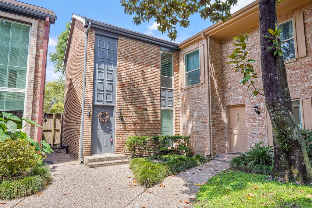 2323 Augusta Drive 41, Houston, TX 77057