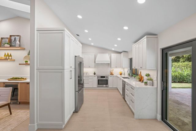 3901 NW 27th Avenue, Boca Raton, FL 33434