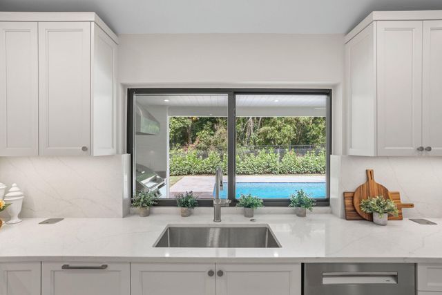 3901 NW 27th Avenue, Boca Raton, FL 33434