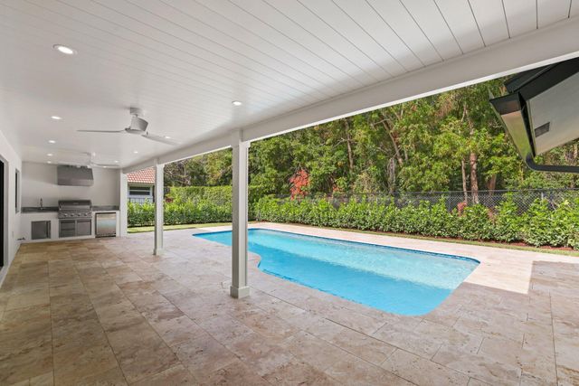 3901 NW 27th Avenue, Boca Raton, FL 33434
