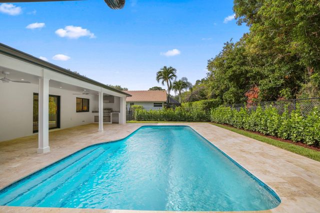 3901 NW 27th Avenue, Boca Raton, FL 33434
