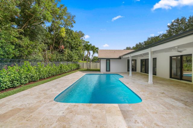3901 NW 27th Avenue, Boca Raton, FL 33434