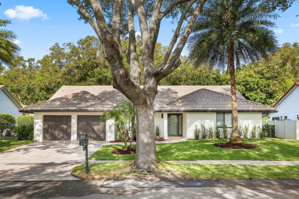 3901 NW 27th Avenue, Boca Raton, FL 33434