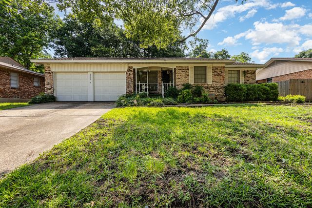 2530 Robin Lane, Garland, TX 75041