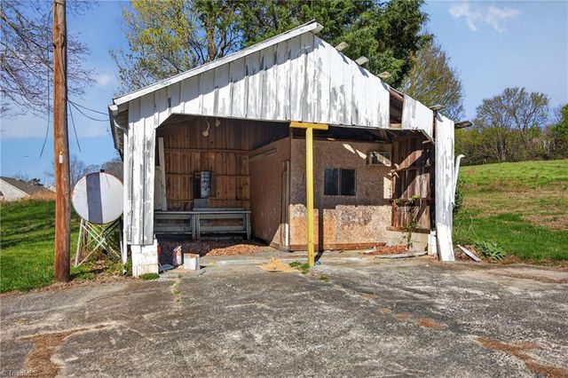 4520 Ebert Road, Winston-salem, NC 27127