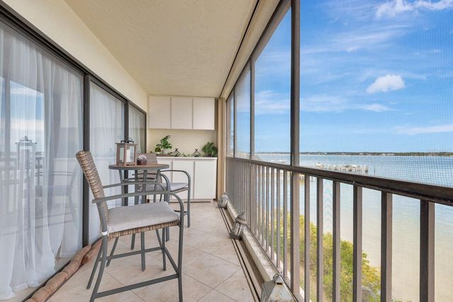 1510 1ST AVENUE W 402, Bradenton, FL 34205