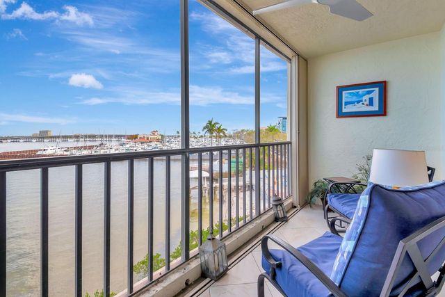 1510 1ST AVENUE W 402, Bradenton, FL 34205