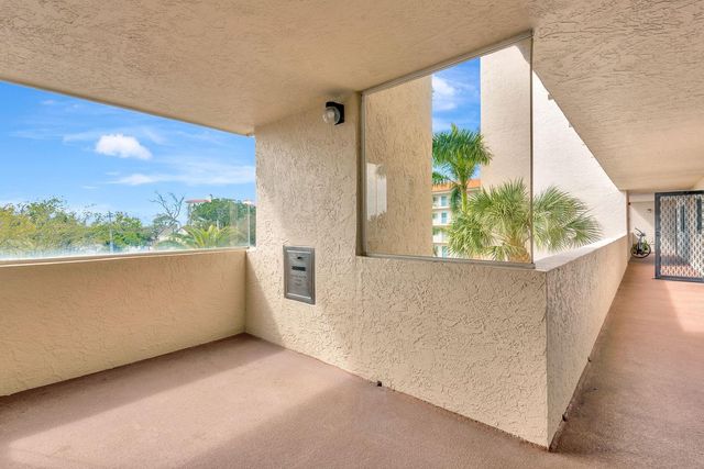 1510 1ST AVENUE W 402, Bradenton, FL 34205