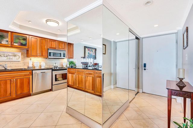 1510 1ST AVENUE W 402, Bradenton, FL 34205