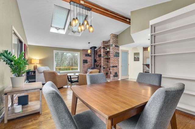192 Cream Hill Road, Mendon, VT 05701